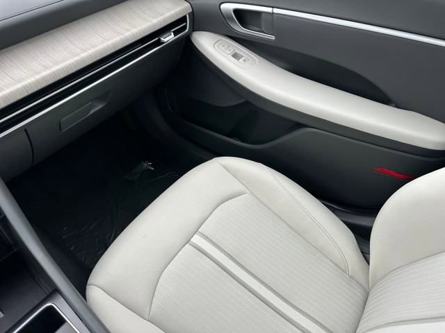 New 2025 Hyundai Sonata SEL image 19