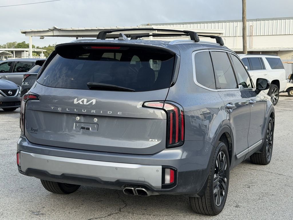 Certified 2023 Kia Telluride SX Prestige AWD/4WD image 4