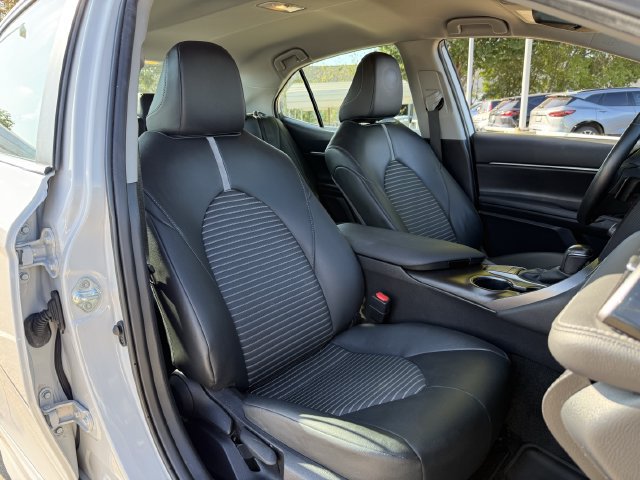 Used 2024 Toyota Camry SE FWD image 24