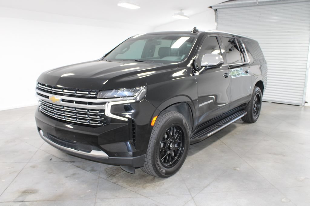 Used 2022 Chevrolet Suburban Premier RWD image 5