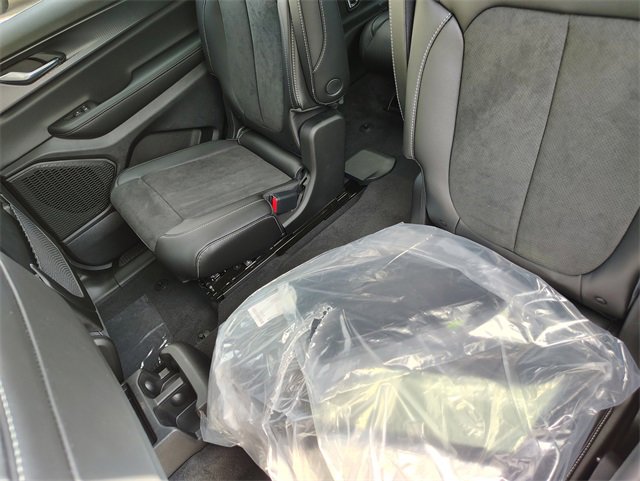 New 2025 Jeep Grand Cherokee L Altitude image 29