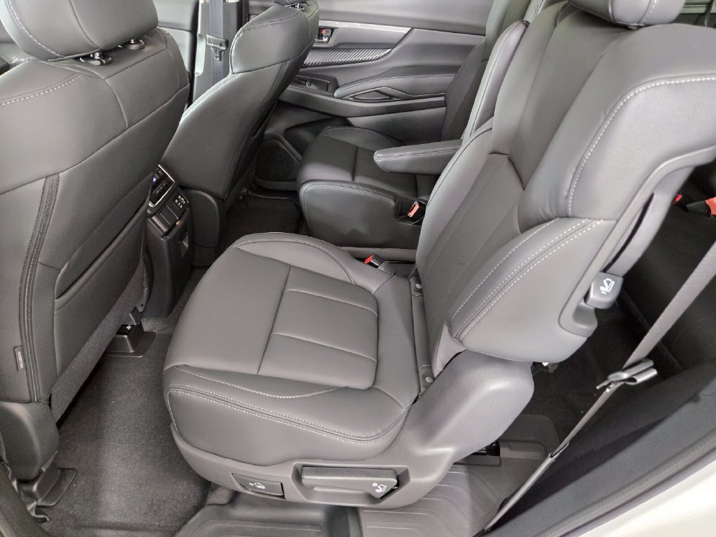 New 2026 Subaru Ascent Premium AWD/4WD image 11
