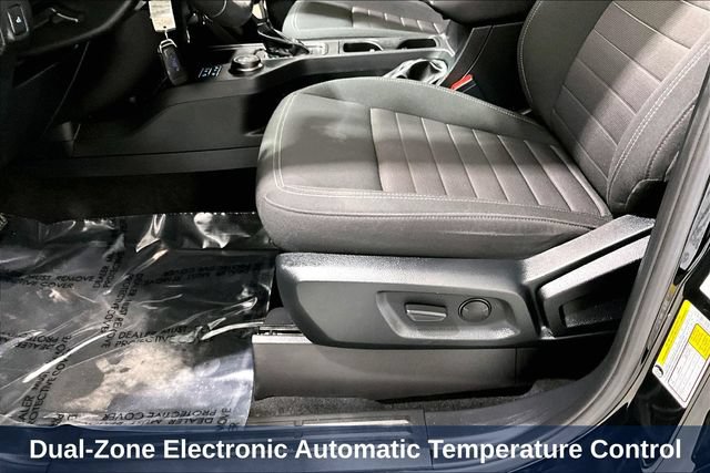 Used 2019 Ford Ranger XLT w/ Equipment Group 302A Luxury AWD/4WD image 26