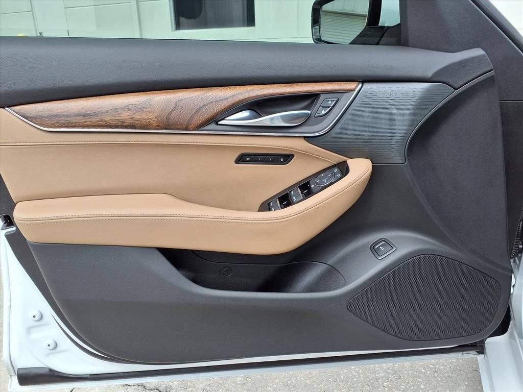 Used 2025 Cadillac CT5 Premium Luxury RWD image 18