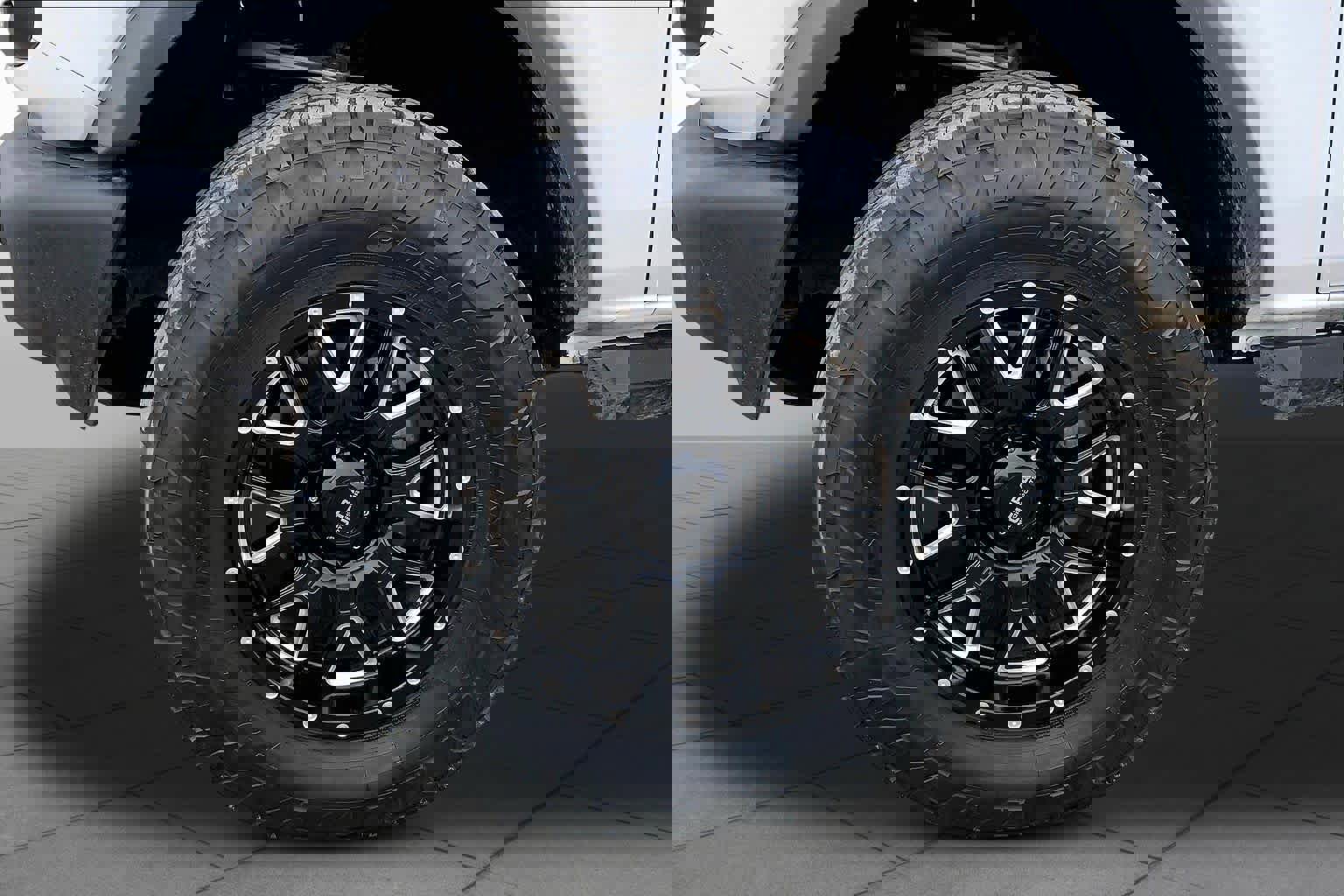 Used 2022 Ford Bronco 4-Door image 9