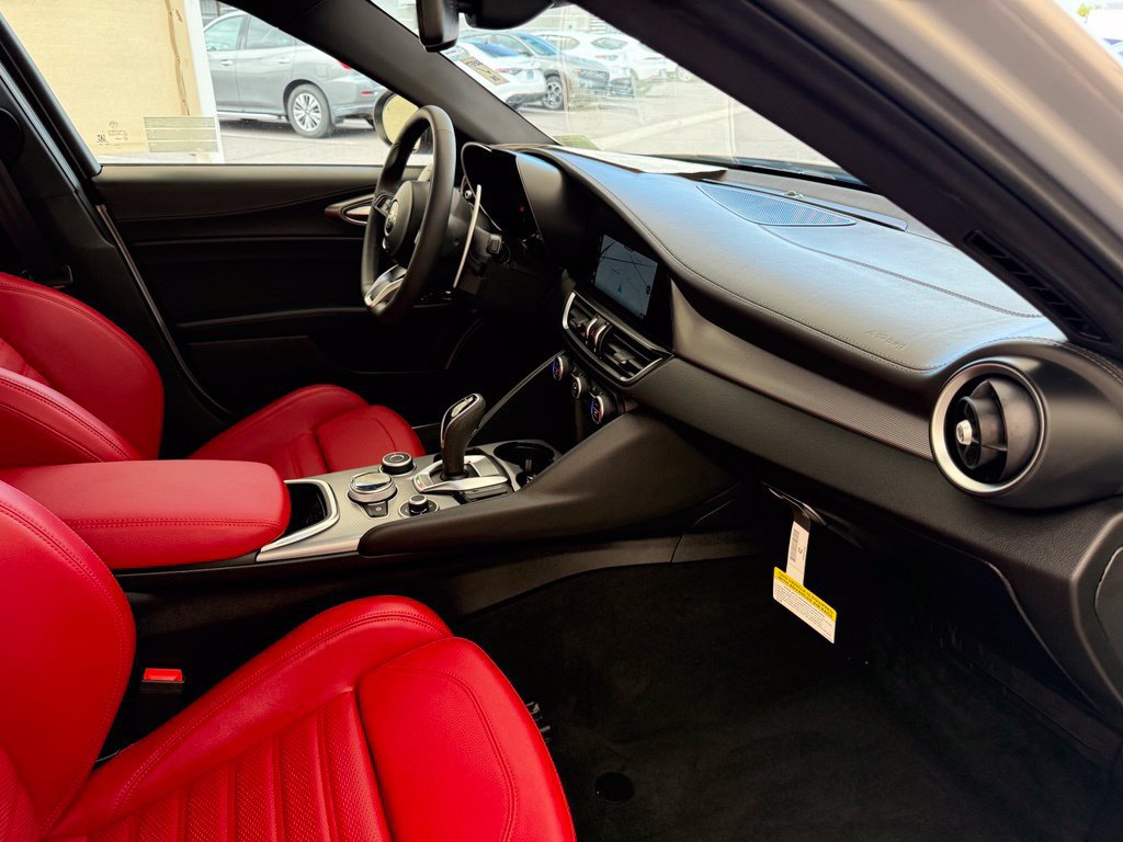 New 2026 Alfa Romeo Giulia AWD image 12