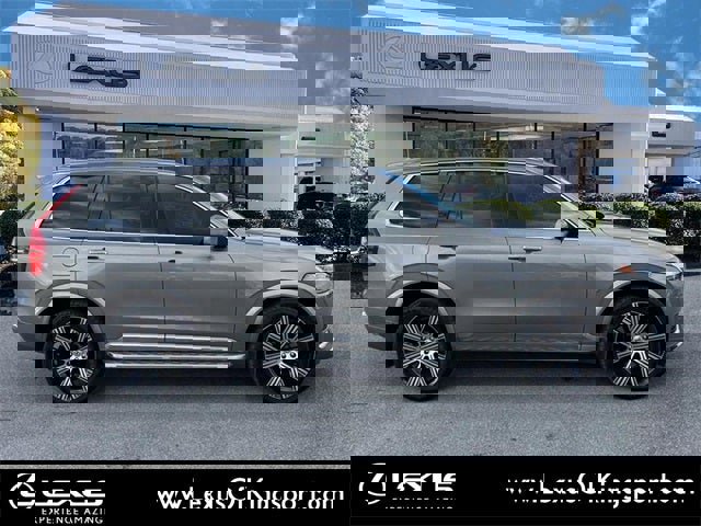 Used 2021 Volvo XC90 T8 Inscription w/ Advanced Package image 6