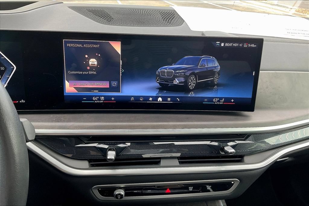 Used 2025 BMW X7 xDrive40i AWD/4WD image 15