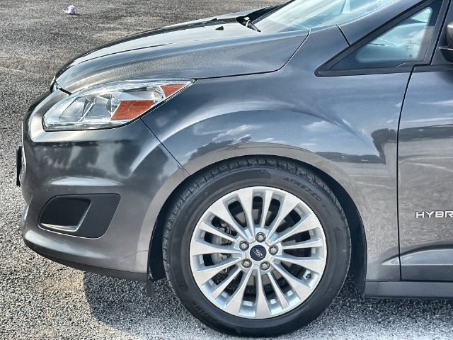 Used 2018 Ford C-MAX SE w/ Equipment Group 201A FWD image 10