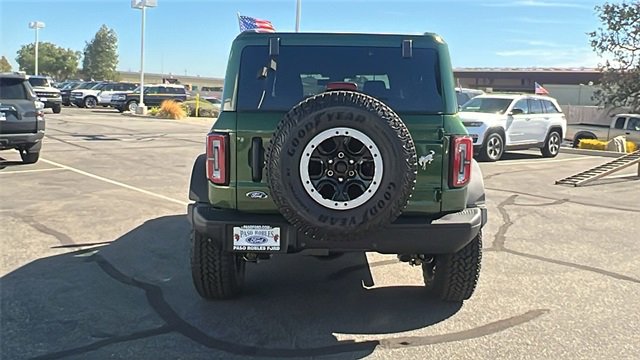 New 2025 Ford Bronco Badlands image 4