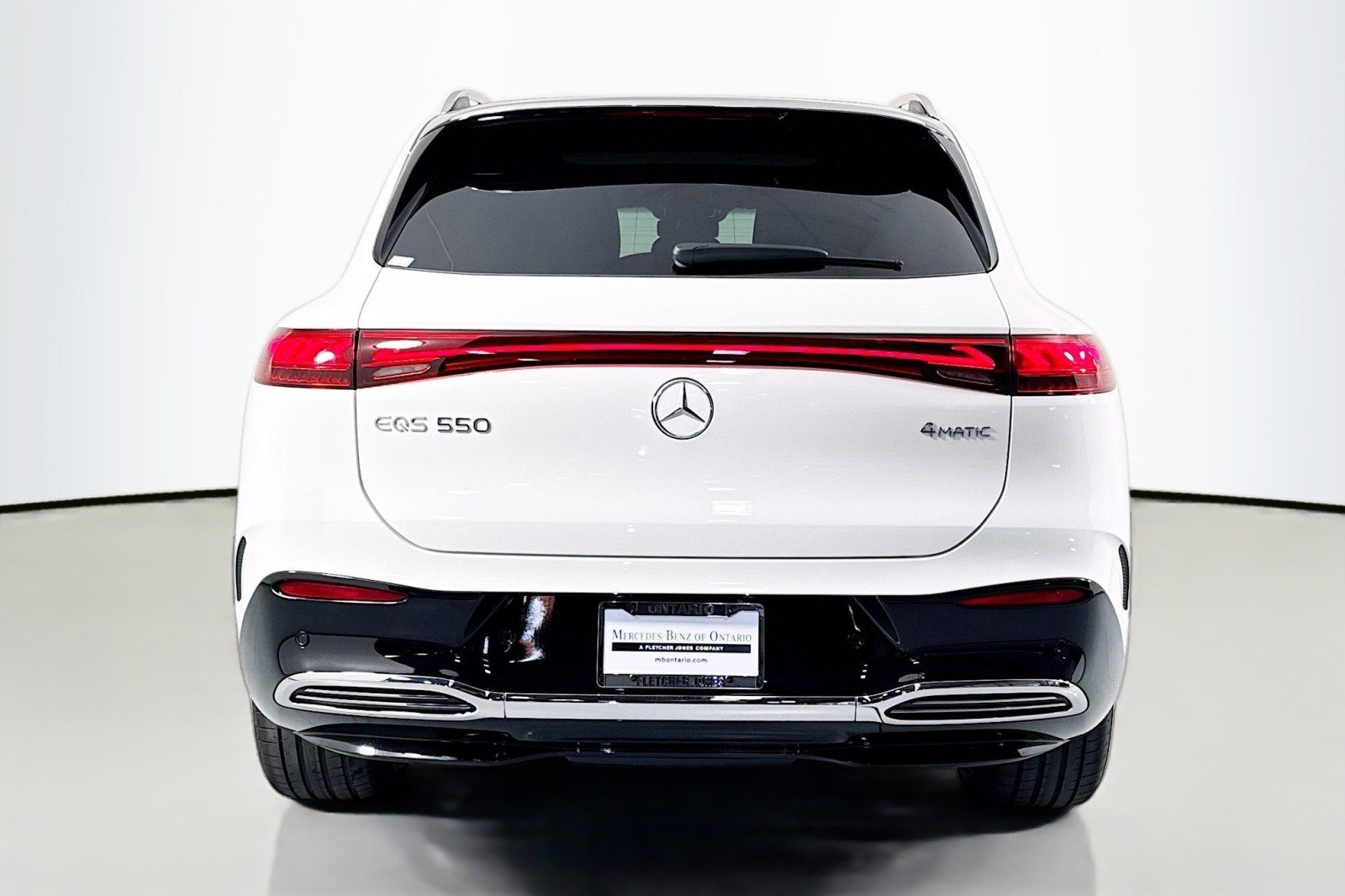 New 2026 Mercedes-Benz EQS 550 4MATIC SUV image 3