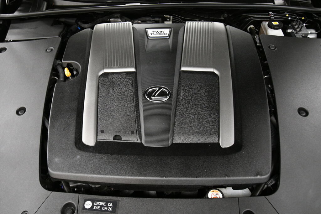 Used 2023 Lexus LS 500 AWD w/ Interior Upgrade Package image 36