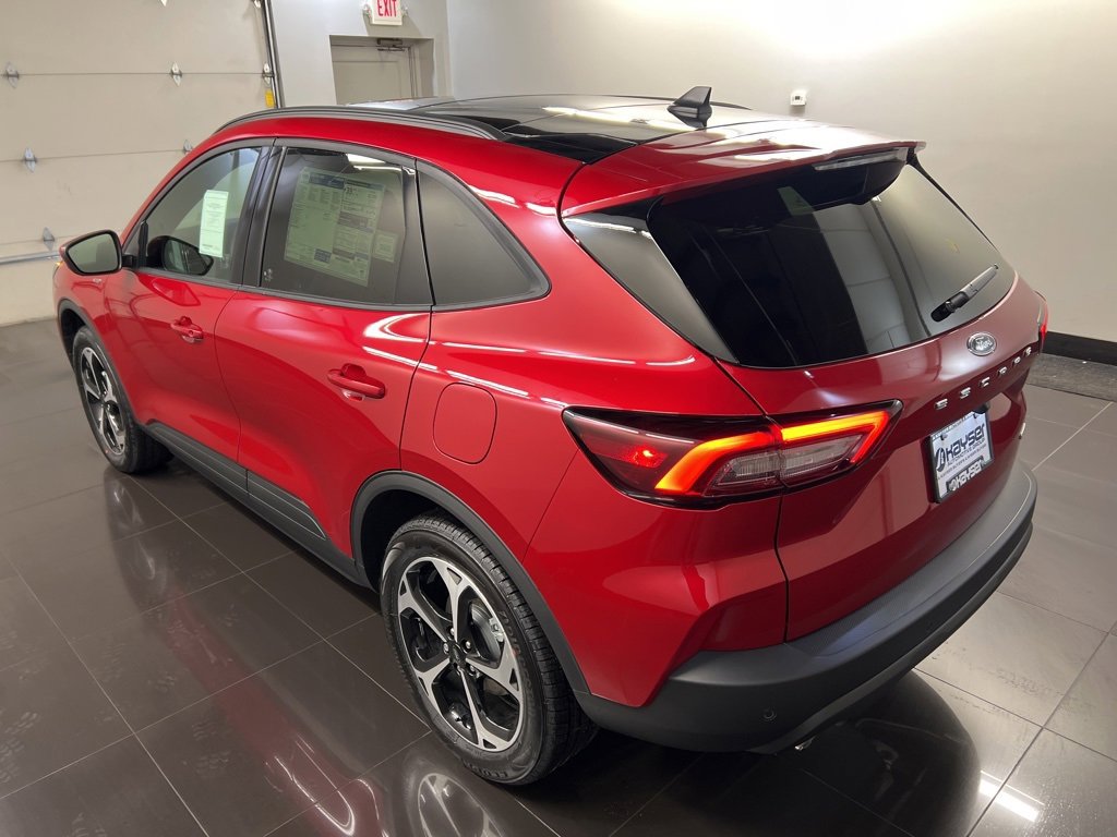 New 2026 Ford Escape ST-Line Select w/ Tech Pack #1 image 4