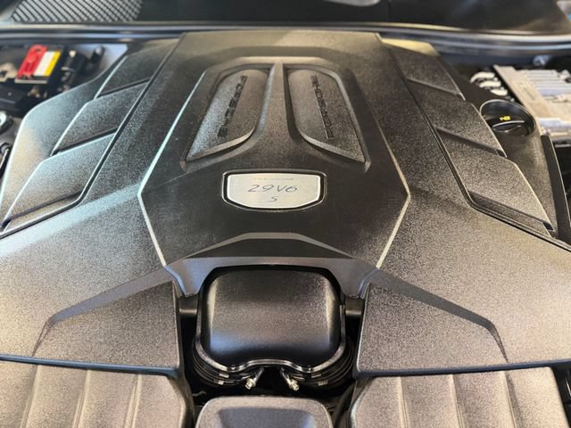 Used 2019 Porsche Cayenne S AWD/4WD image 41
