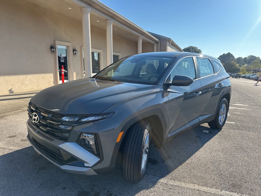 New 2026 Hyundai Tucson SE image 4