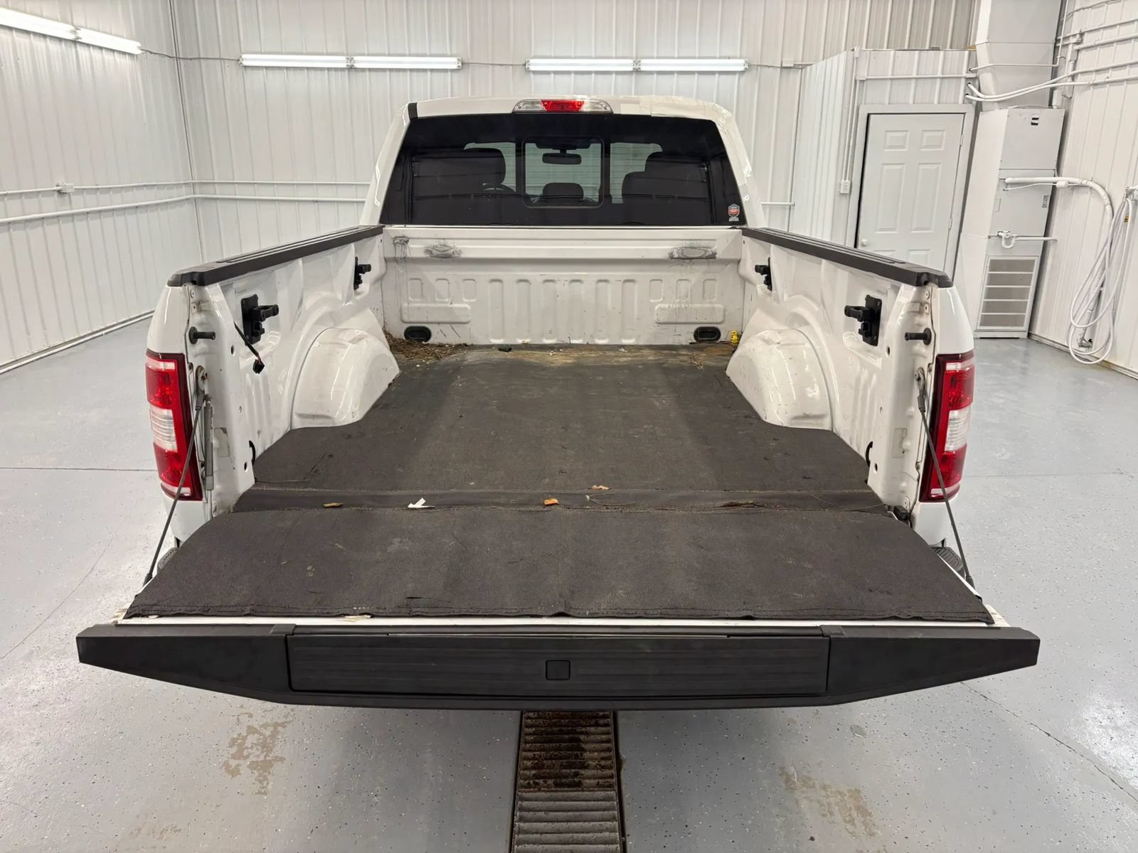 Used 2019 Ford F150 XLT w/ Equipment Group 302A Luxury AWD/4WD image 6