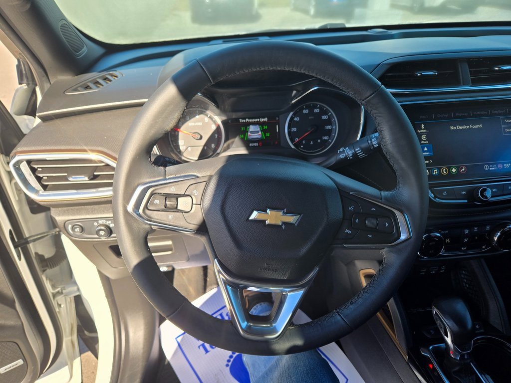 Used 2021 Chevrolet TrailBlazer ACTIV w/ Sun and Liftgate Package image 11