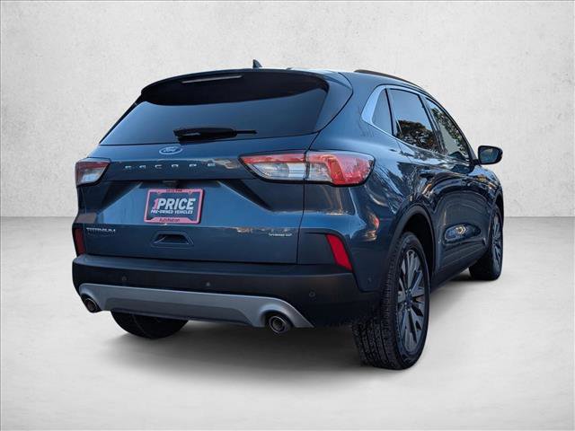Used 2020 Ford Escape Titanium w/ Titanium Premium Package 2.0 image 5