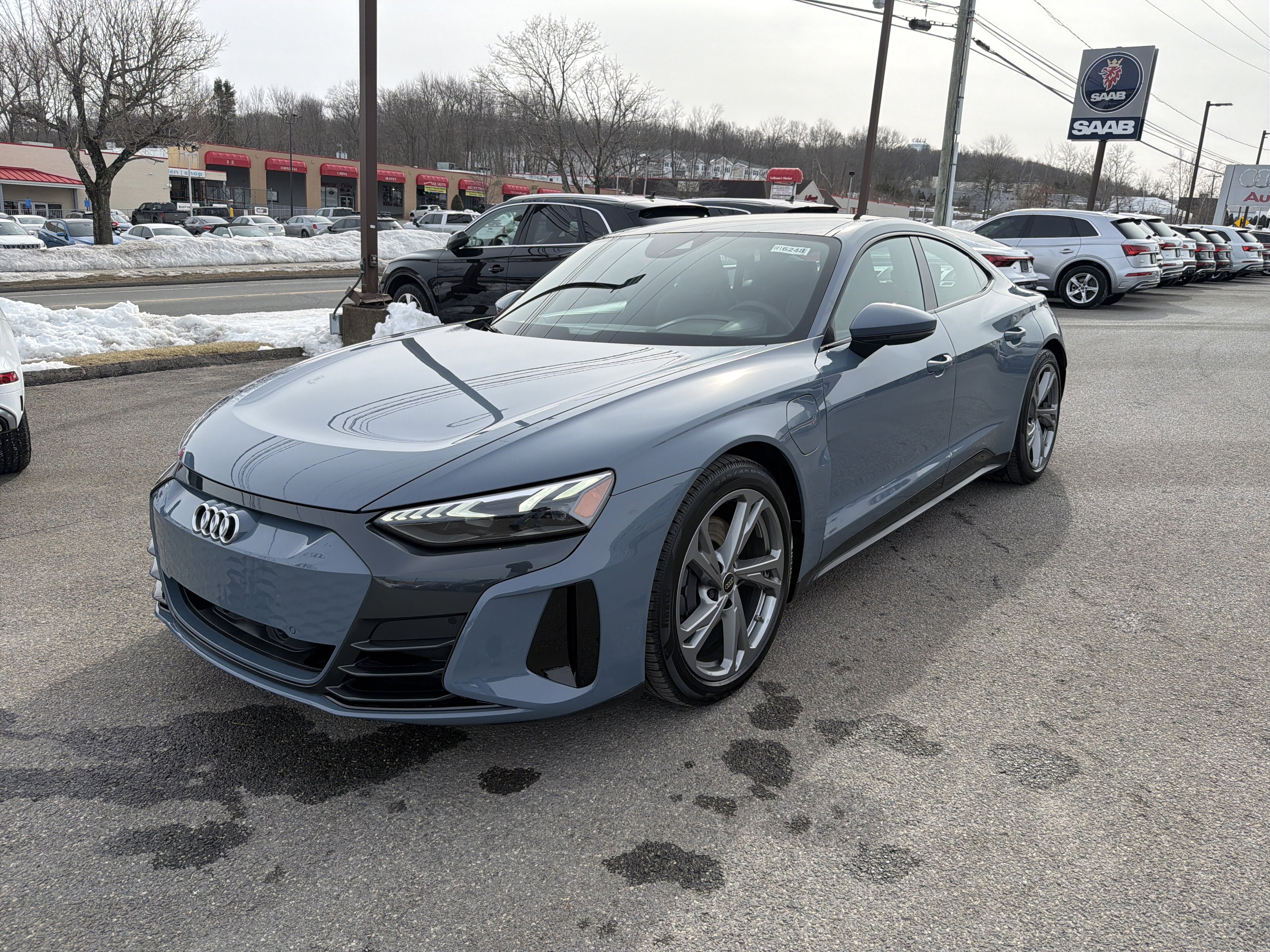 Certified 2024 Audi e-tron GT Premium Plus AWD/4WD image 3