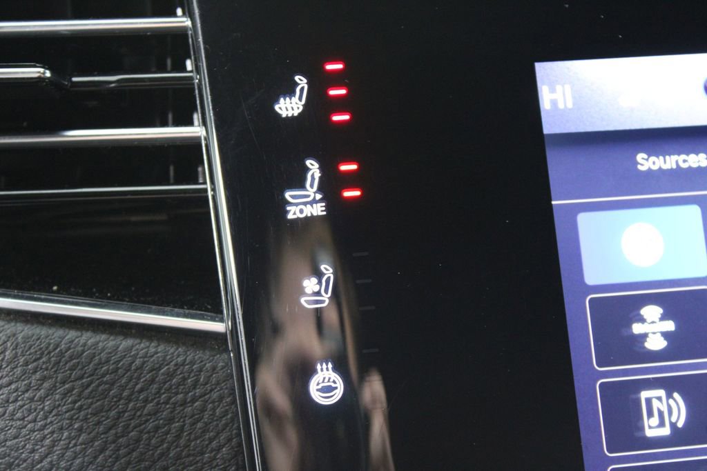 Used 2024 Jeep Wagoneer Series II image 49