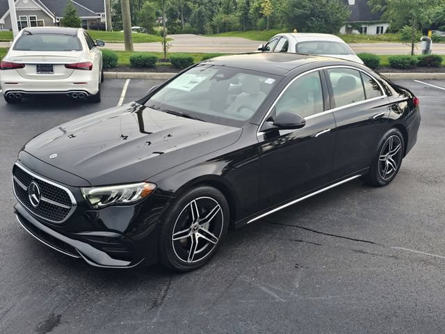 New 2027 Mercedes-Benz E 350 4MATIC Sedan image 4