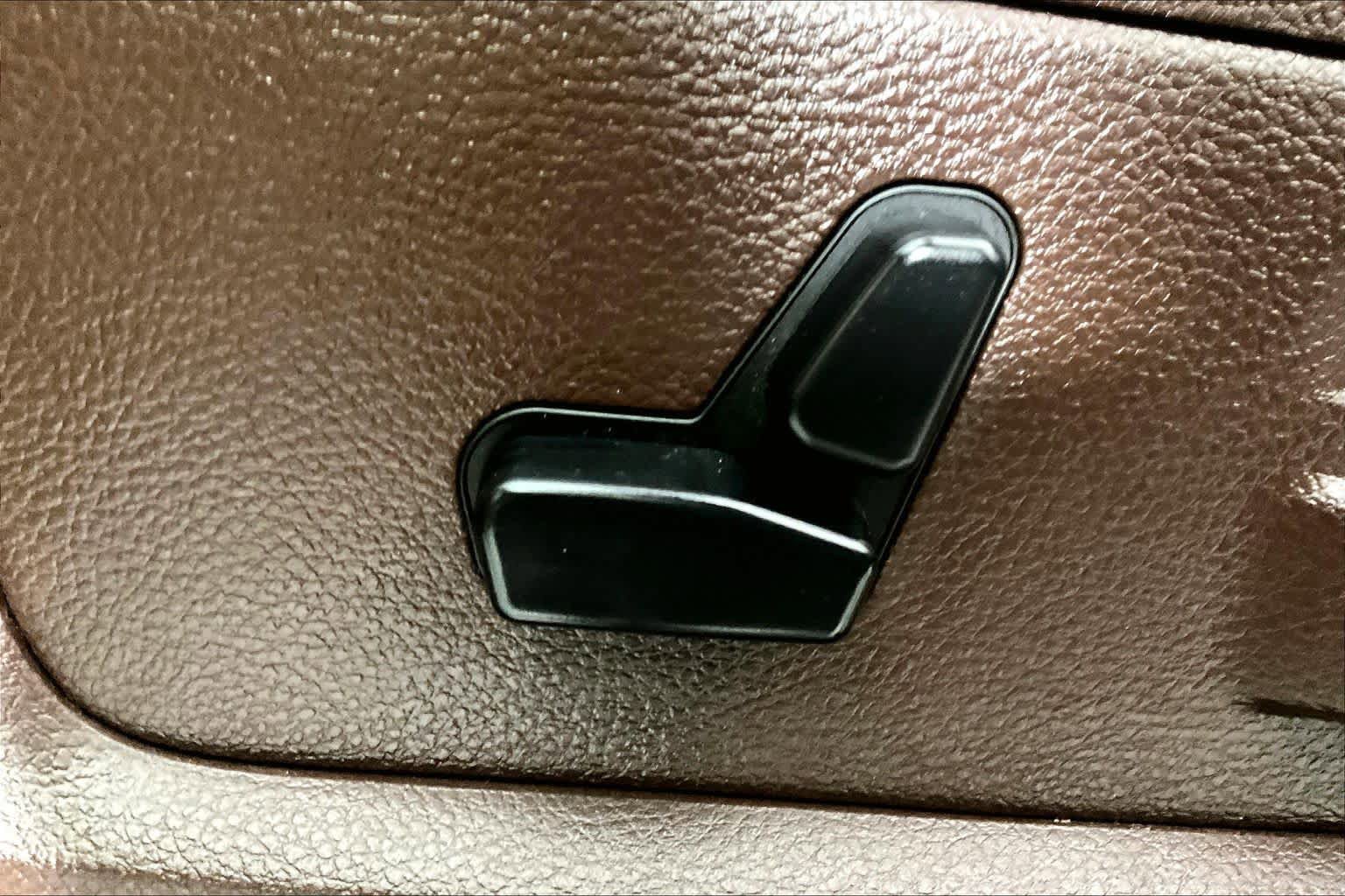 Used 2018 RAM 1500 Laramie Longhorn w/ Longhorn Southfork Package AWD/4WD image 33