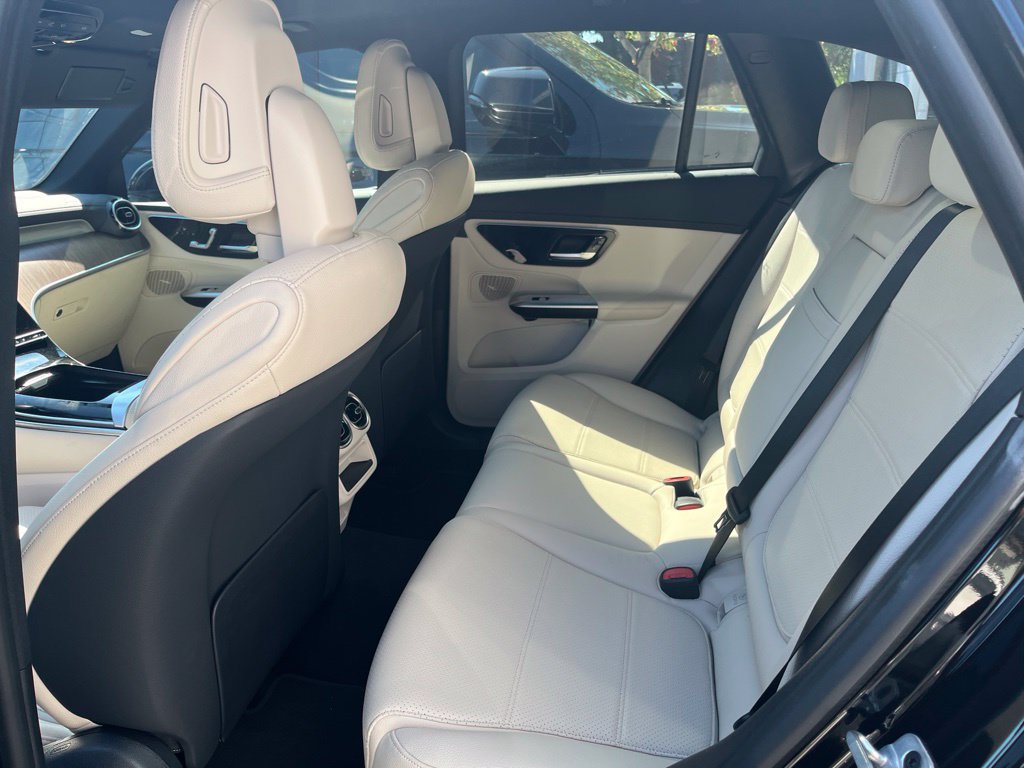 Certified 2024 Mercedes-Benz GLC 300 4MATIC image 10