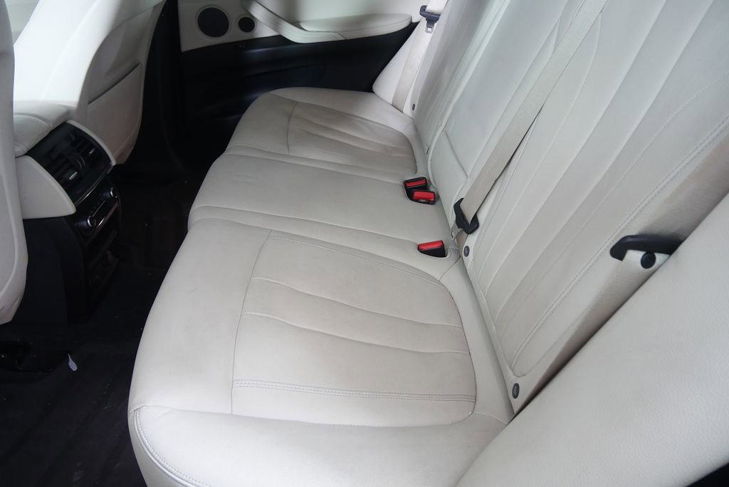 Used 2018 BMW X5 sDrive35i w/ Lighting Package image 13