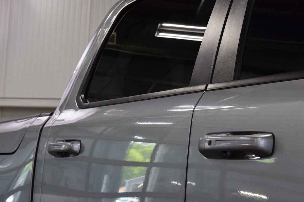 Used 2021 RAM 1500 Limited w/ Night Edition AWD/4WD image 17