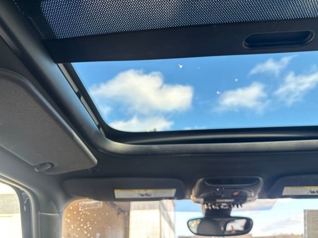 Used 2024 MINI Cooper Clubman S image 25