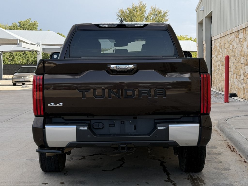 Used 2023 Toyota Tundra Limited w/ Power Package AWD/4WD image 5