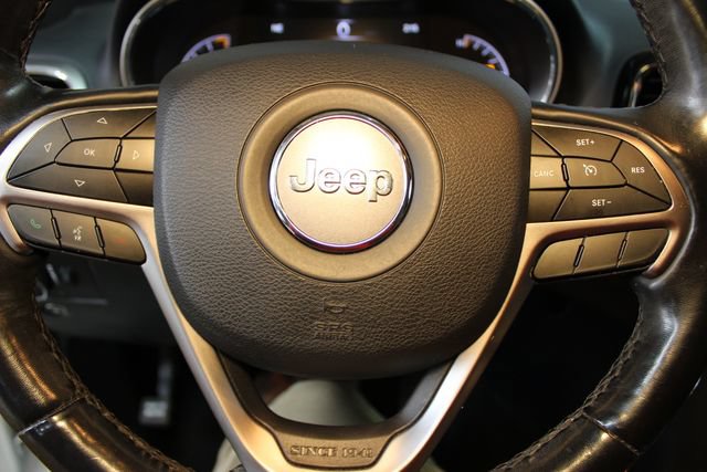 Used 2020 Jeep Grand Cherokee Limited w/ Luxury Group II RWD image 22