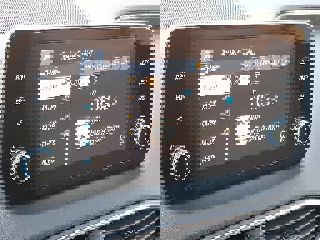 Used 2023 Hyundai Santa Fe SE w/ Cargo Package image 16