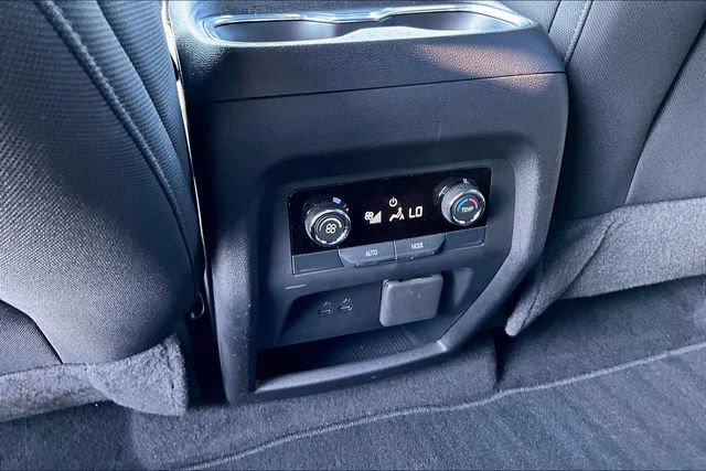 Used 2024 Chevrolet Traverse LT w/ Trailering Package FWD image 35