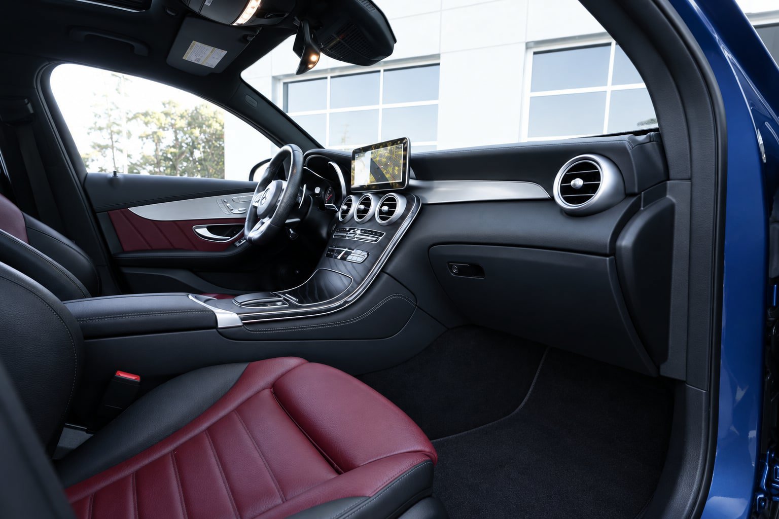 Used 2021 Mercedes-Benz GLC 43 AMG 4MATIC Coupe image 27