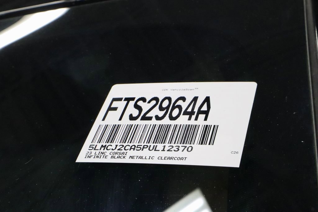Used 2023 Lincoln Corsair Reserve image 34