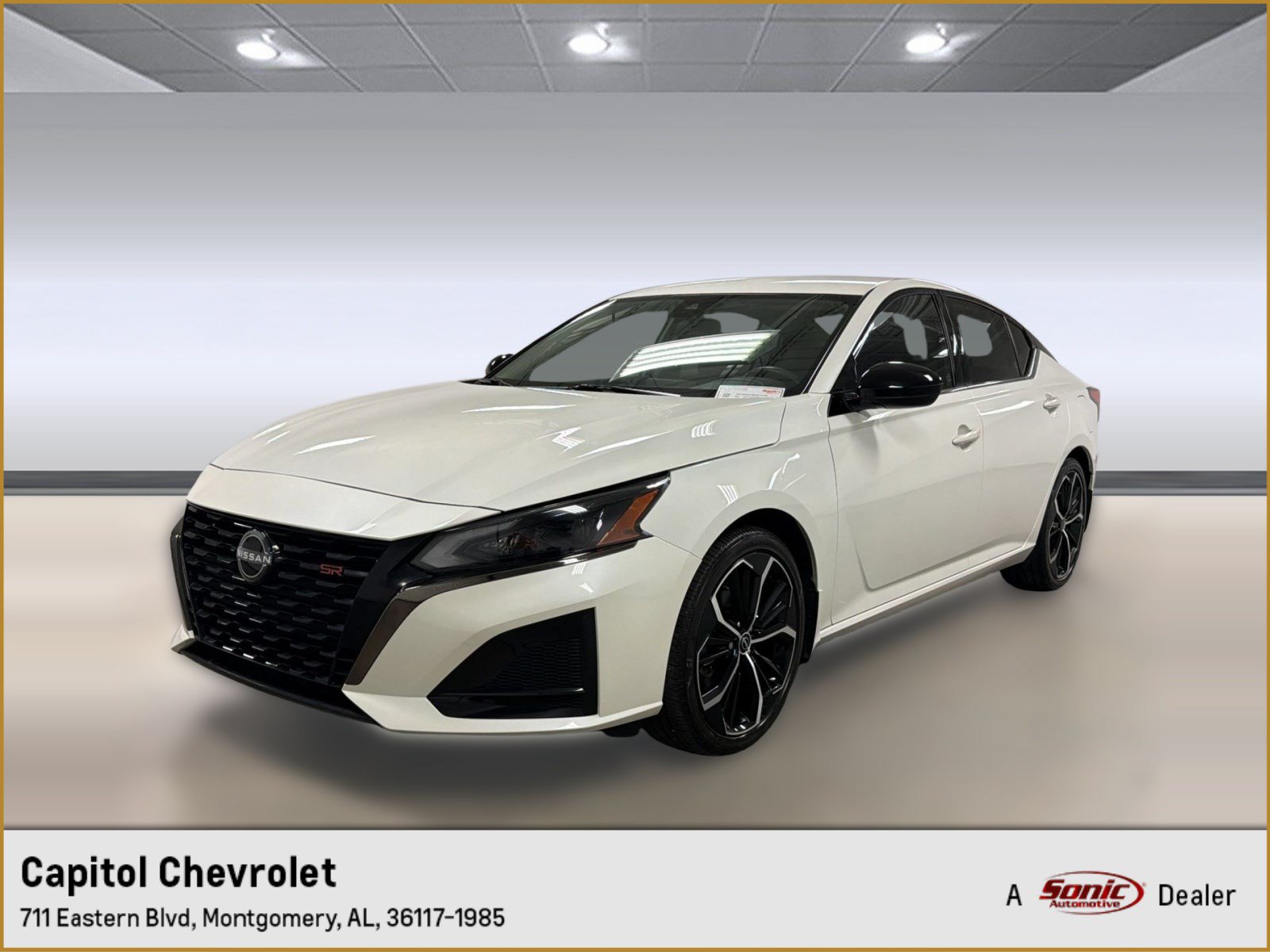 Used 2024 Nissan Altima 2.5 SR FWD image 1