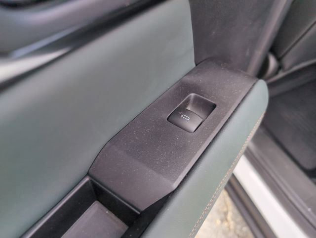 New 2026 GMC Terrain AT4 w/ Technology Package II AWD/4WD image 11