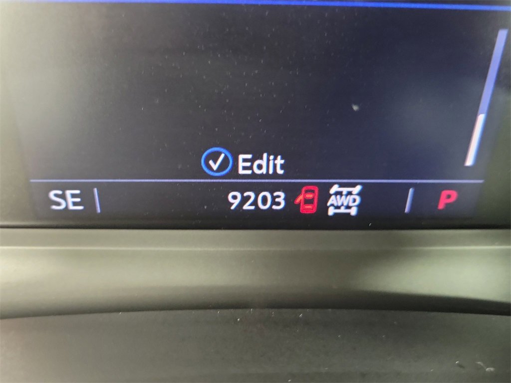 Certified 2024 Cadillac XT6 Premium Luxury w/ LPO, Floor Liner Package image 25