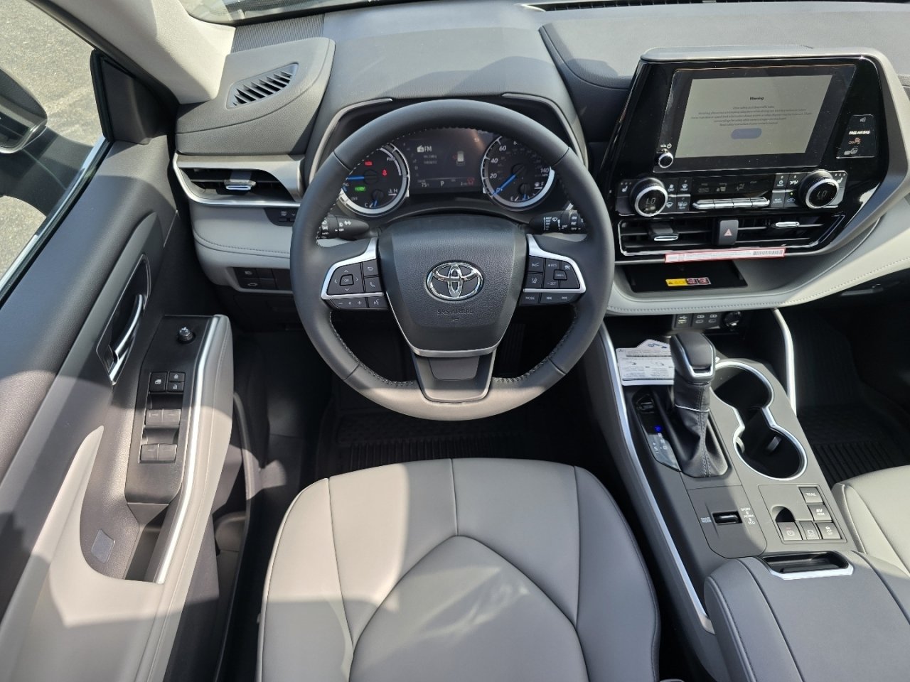 New 2026 Toyota Highlander XLE AWD/4WD image 26