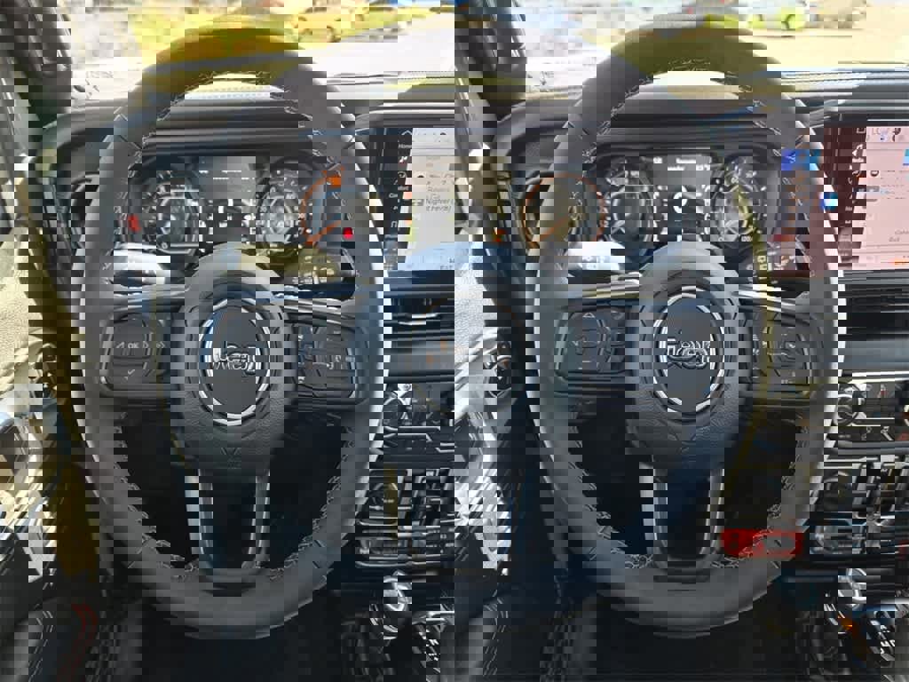 New 2025 Jeep Wrangler Unlimited Rubicon w/ XTREMEE 35" Tire Package image 21