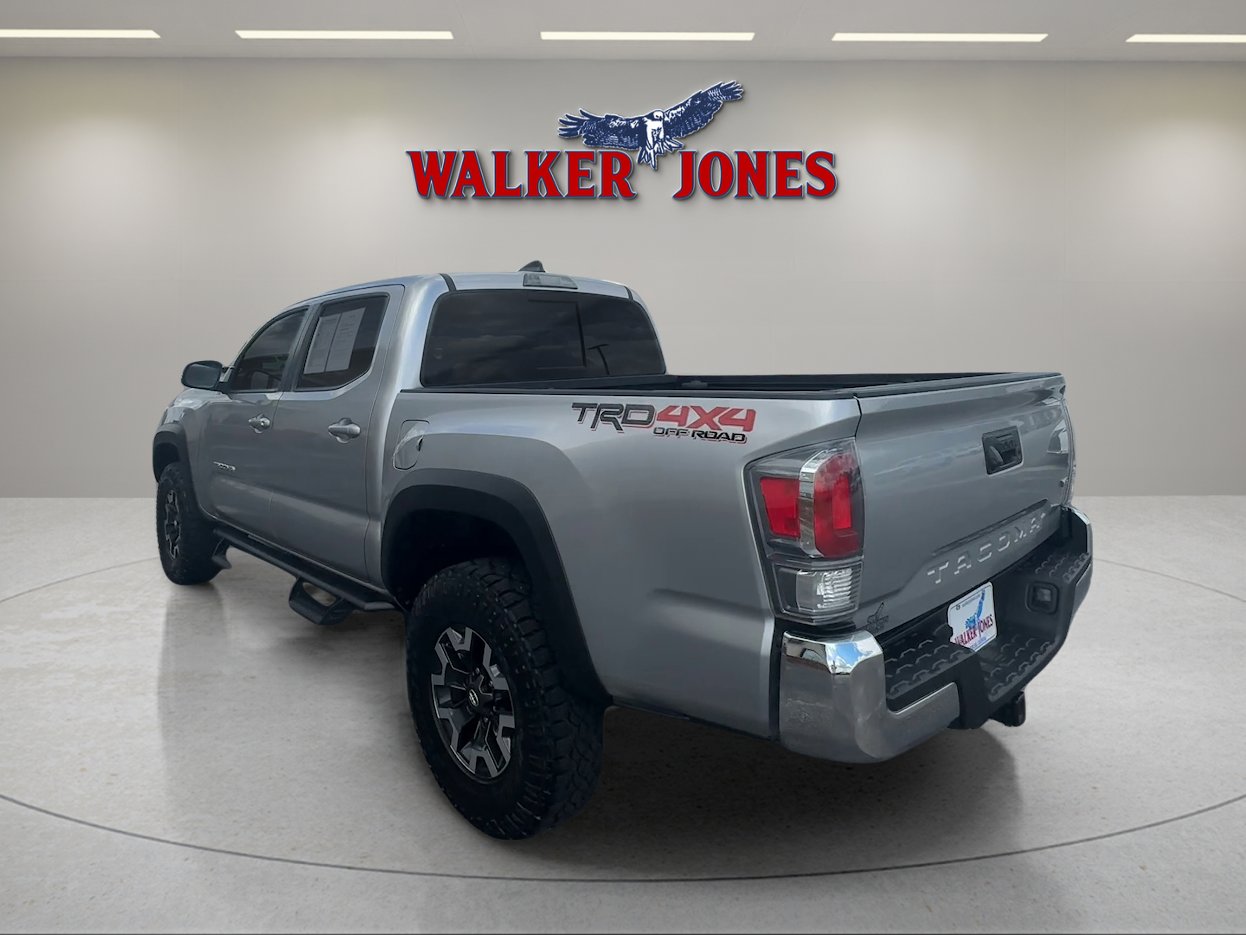 Used 2022 Toyota Tacoma TRD Off-Road image 4