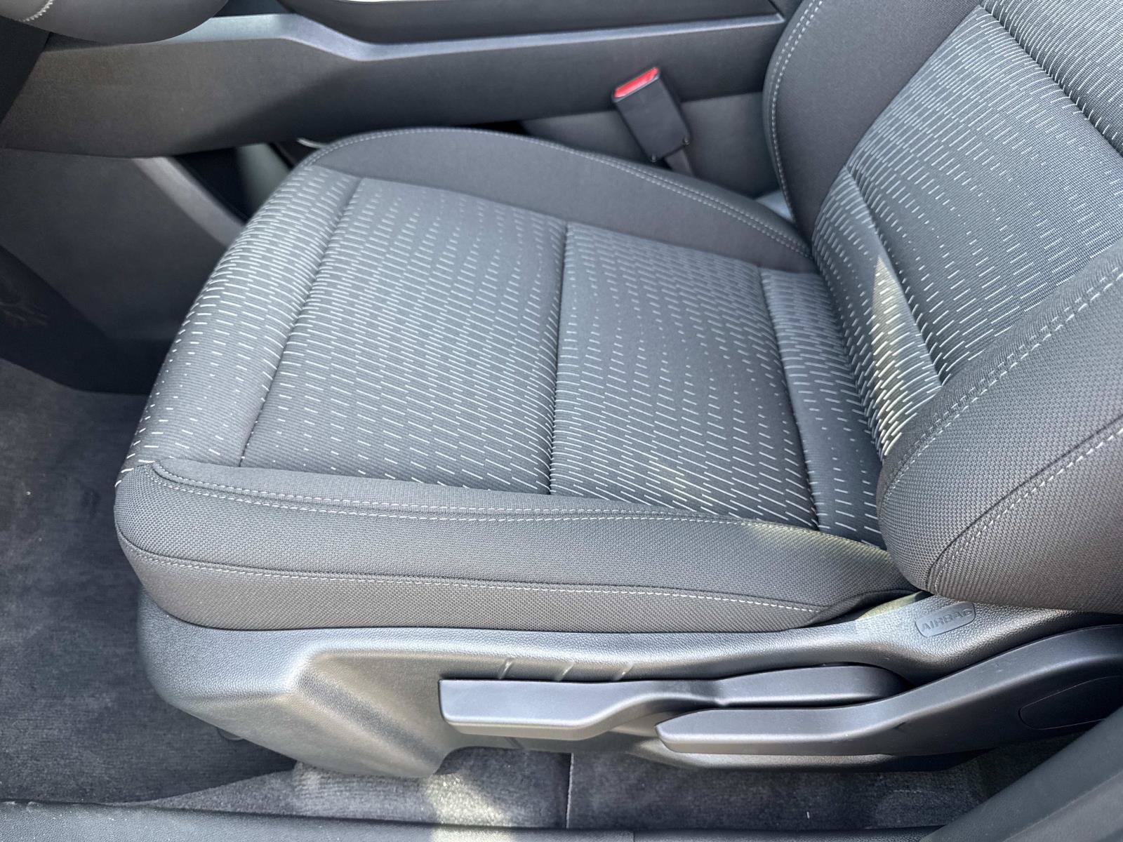 New 2027 Chevrolet Equinox LT FWD image 19