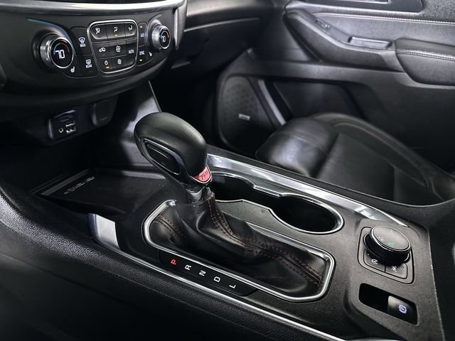 Used 2023 Chevrolet Traverse RS image 16