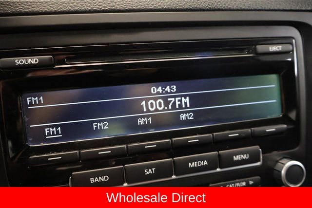 Used 2013 Volkswagen Jetta SE FWD image 19