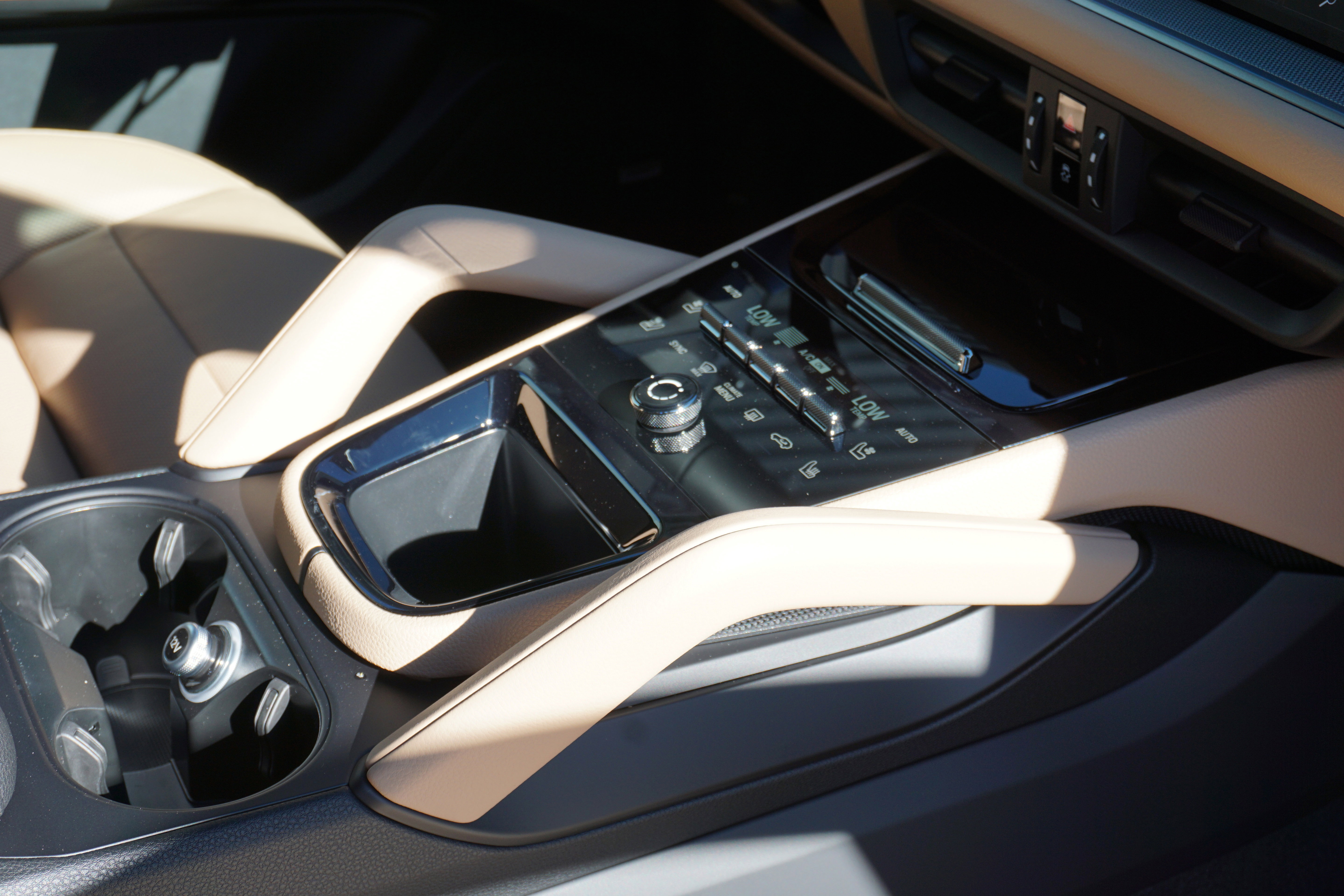 New 2026 Porsche Cayenne image 16