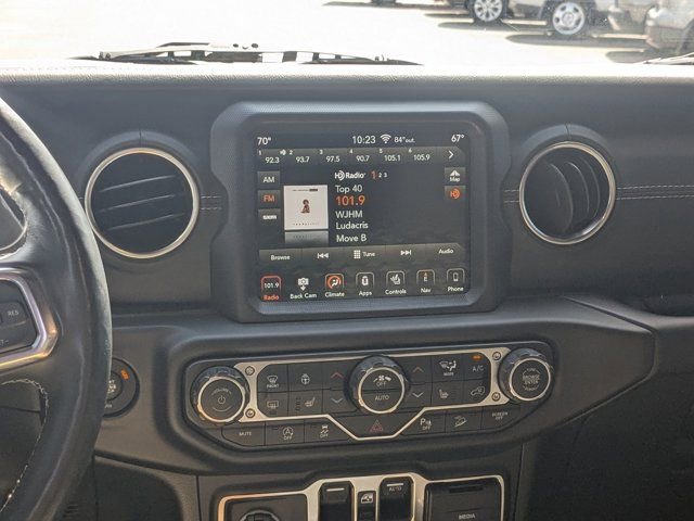 Used 2019 Jeep Wrangler Unlimited Sahara AWD/4WD image 16