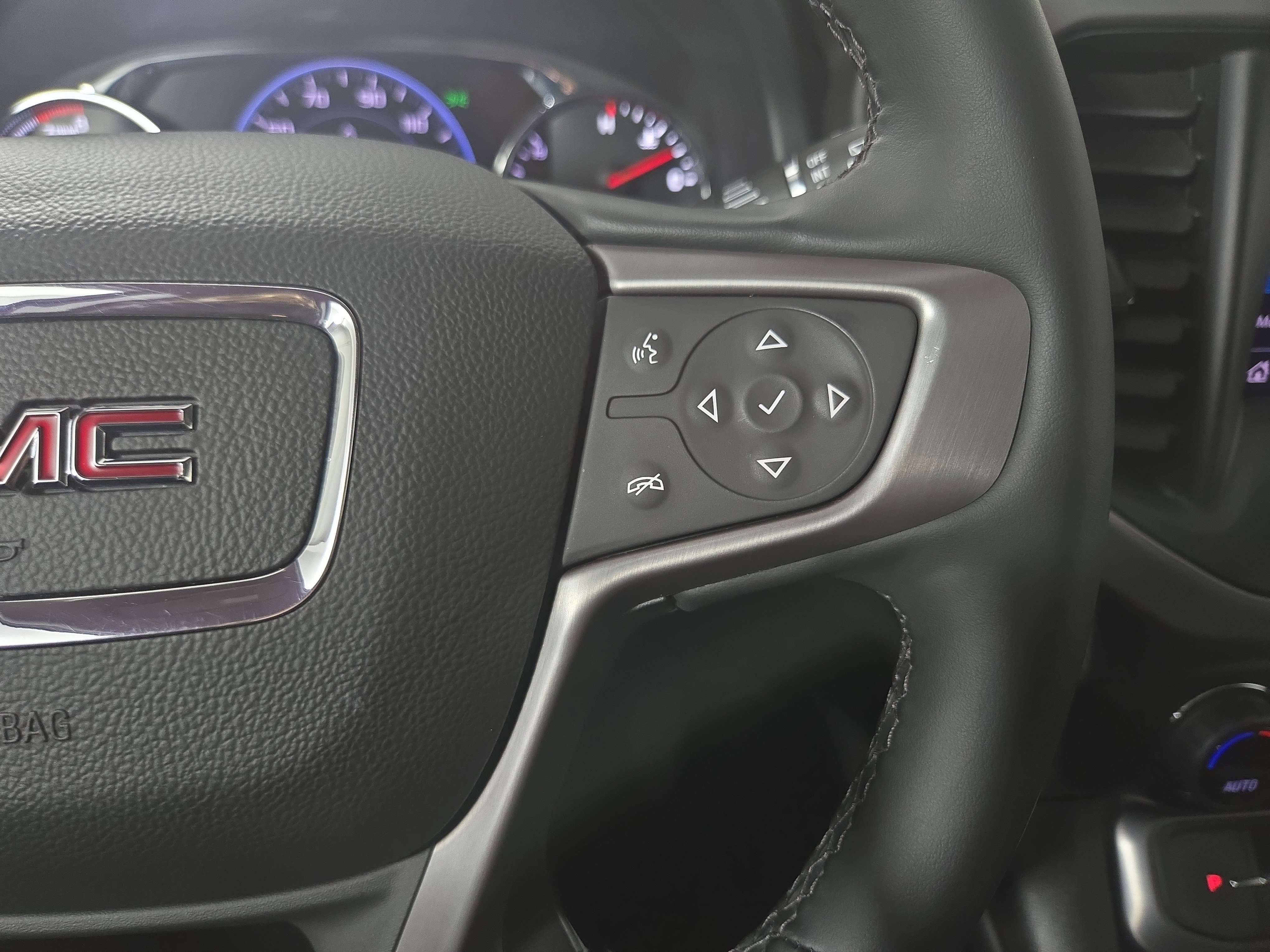 Used 2023 GMC Acadia AT4 w/ GMC Pro Grade Package image 17