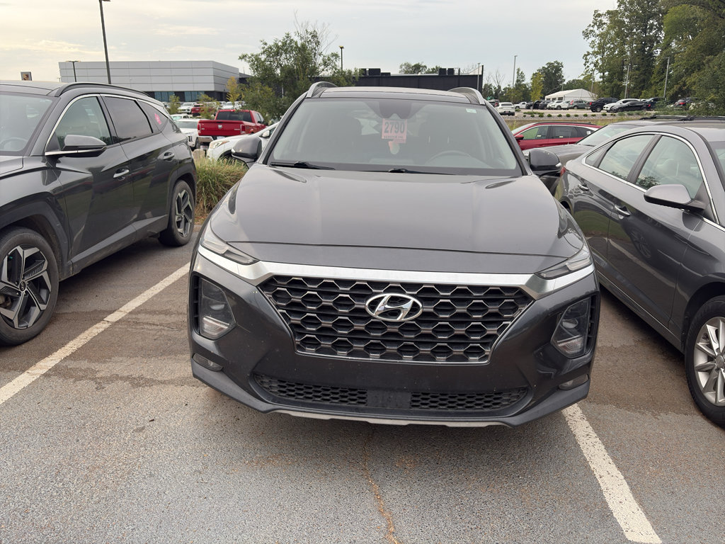 Used 2020 Hyundai Santa Fe SEL w/ Convenience + Premium Package FWD image 2