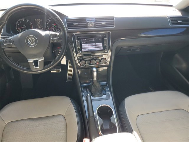 Used 2015 Volkswagen Passat 1.8T Sport image 13